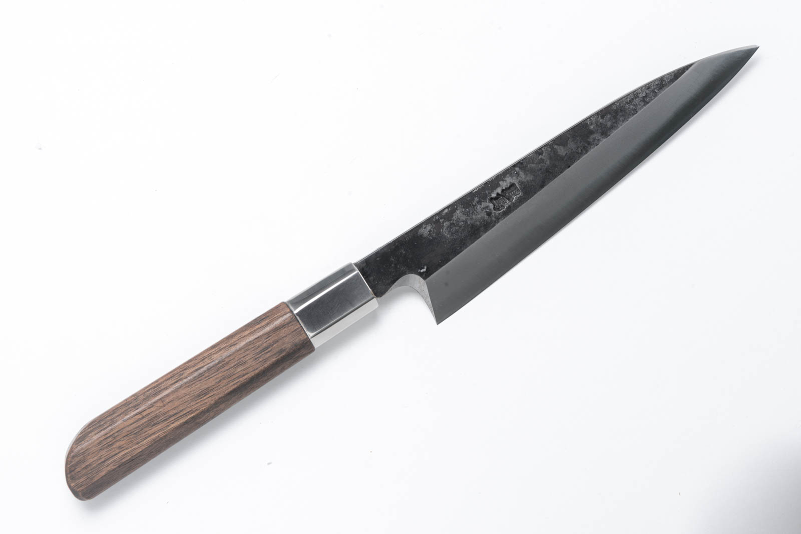 胡桃柄 鉄・鋼(青二) 黒打片刃捌き包丁 5.5寸