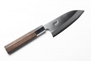 在庫処分品　八角胡桃柄　ステンレス・鋼（青二）小出刃包丁　3.5寸