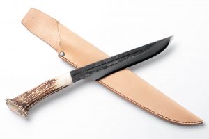 鹿角柄　鉄鋼（青二）　剣鉈　5寸