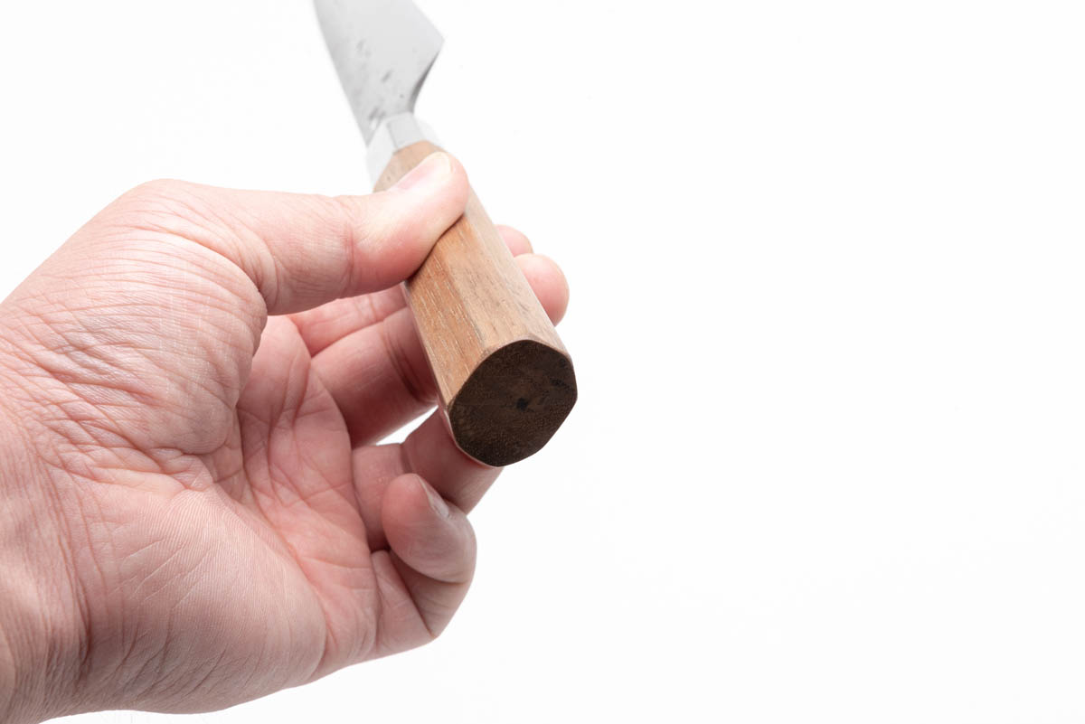 八角胡桃 銀三ステンレス 厚め柳刃包丁 梨地仕上げ - 画像 (2)