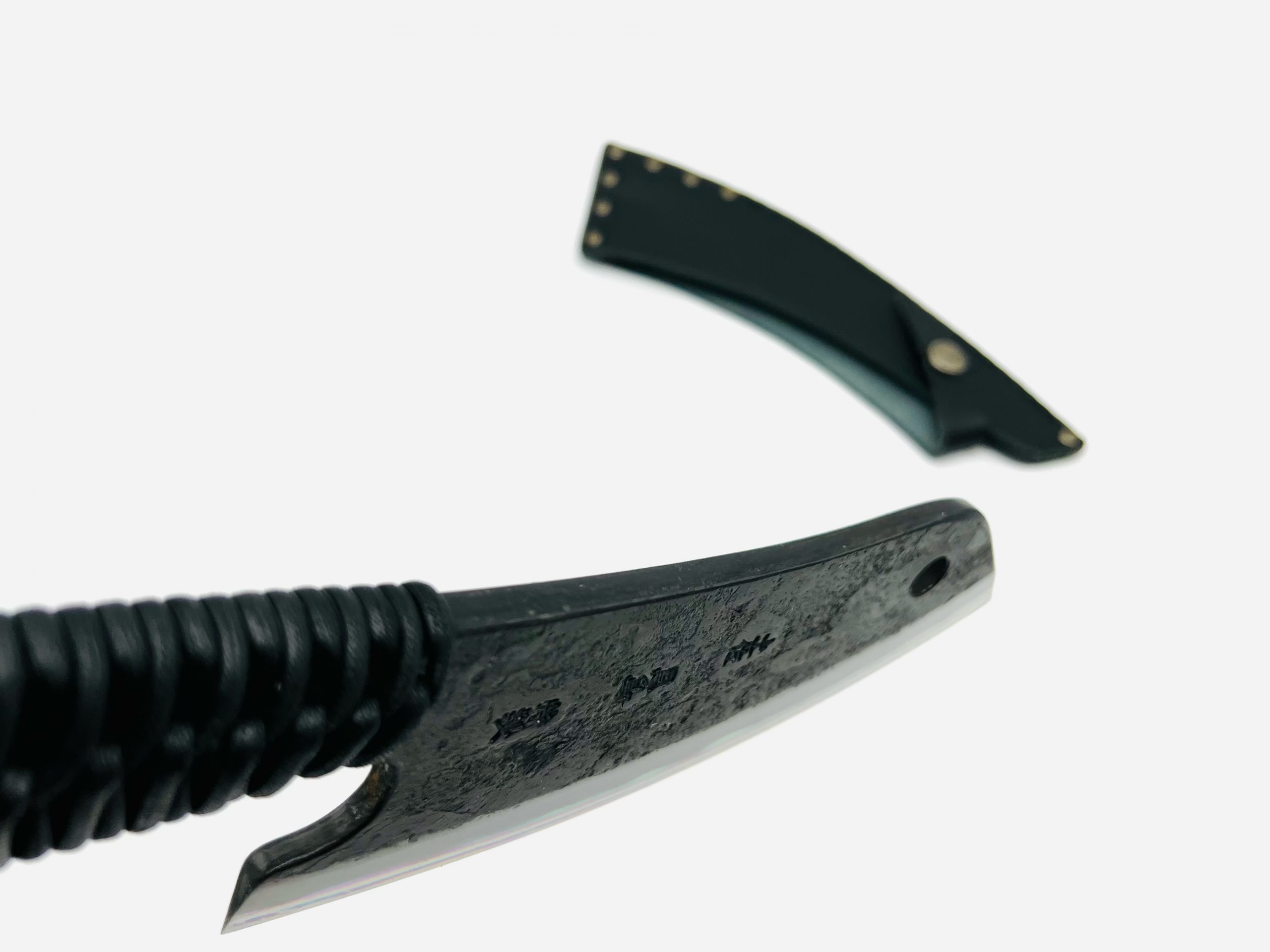 鉄鋼 青紙二号 黒打ちブッチャーナイフ6寸 紐巻(黒) - 画像 (3)
