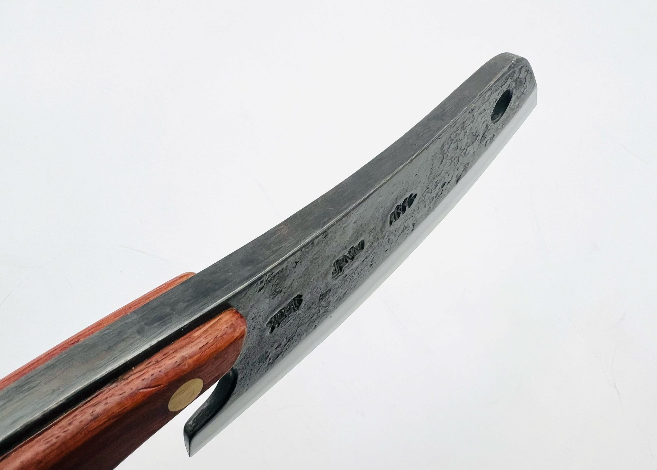 鉄・鋼(青二) 黒打ち ブッチャーナイフ6寸 花梨柄リベット止め フルサック - 画像 (4)