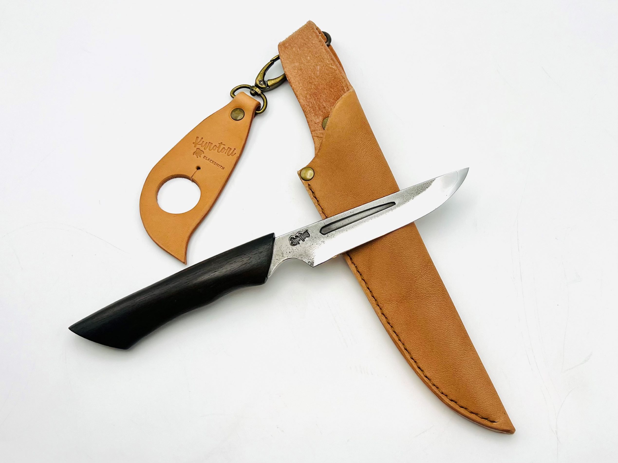 胡桃柄 銀三ステンレス 梨地ナイフ