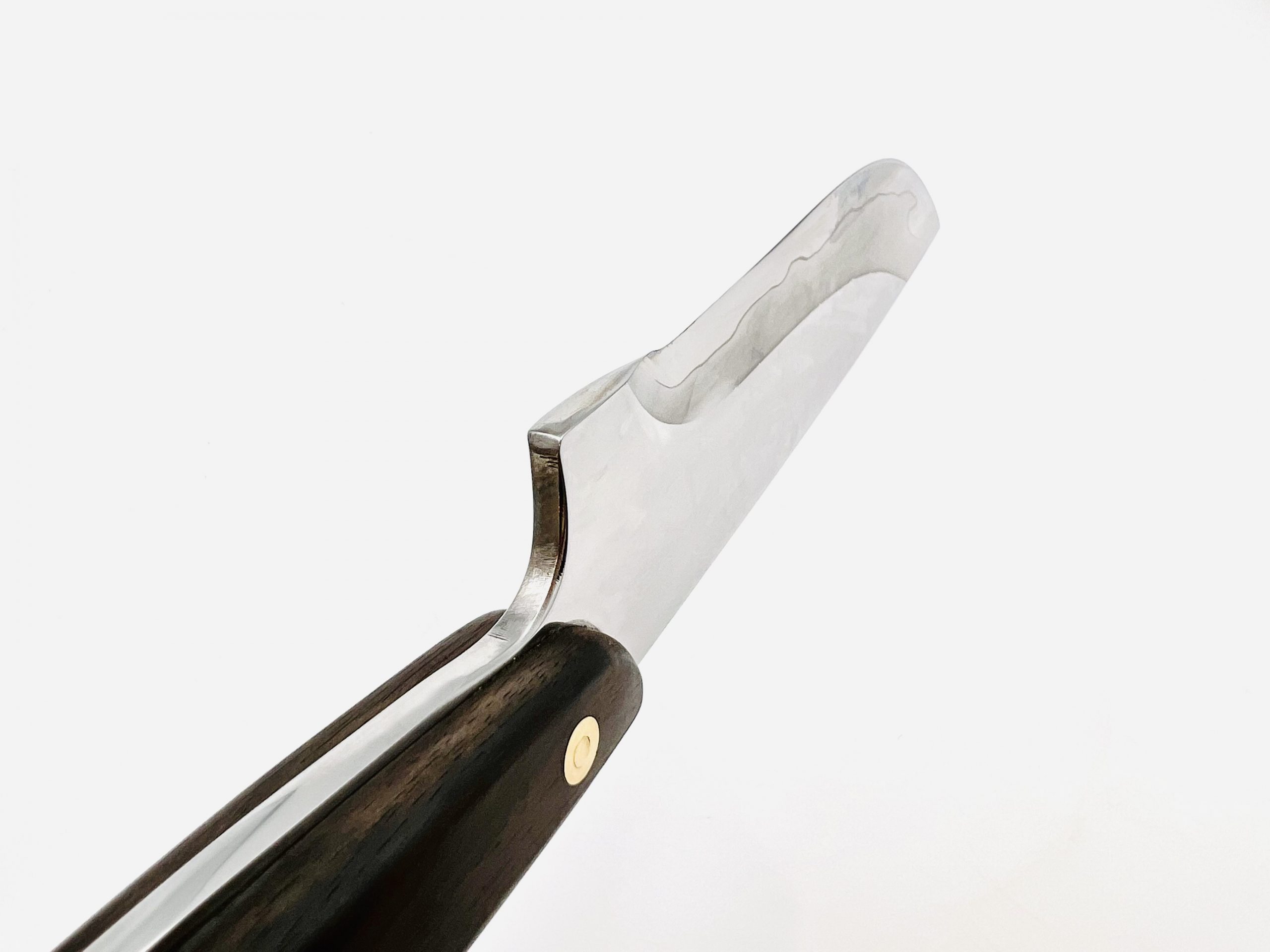 銀三ステンレス アウトドアナイフ 黒檀柄リベット止め ツートンシース - 画像 (3)