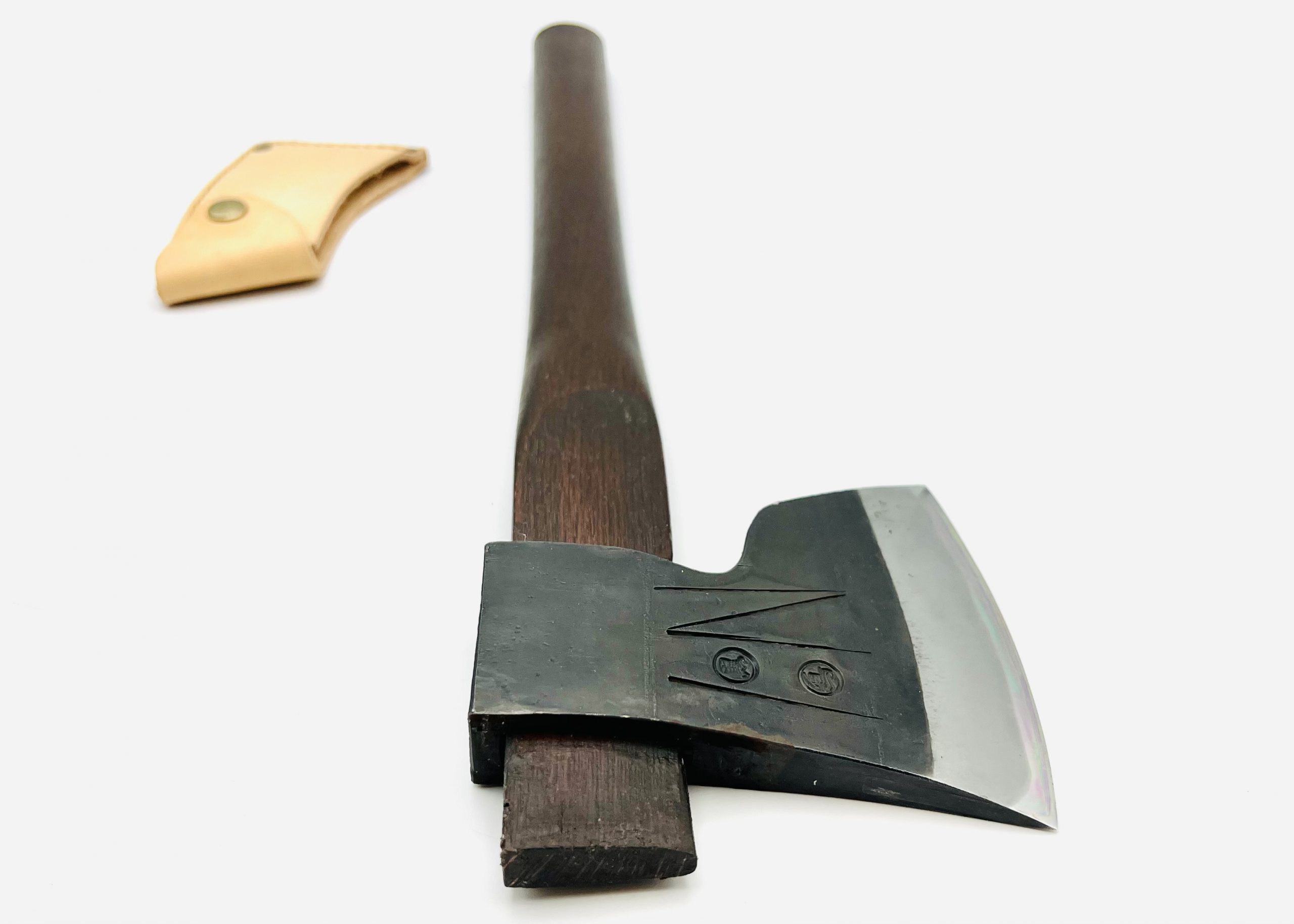 樫柄 鉄・鋼(青二)手斧(大) シュロ縄&革シース付 - 画像 (5)