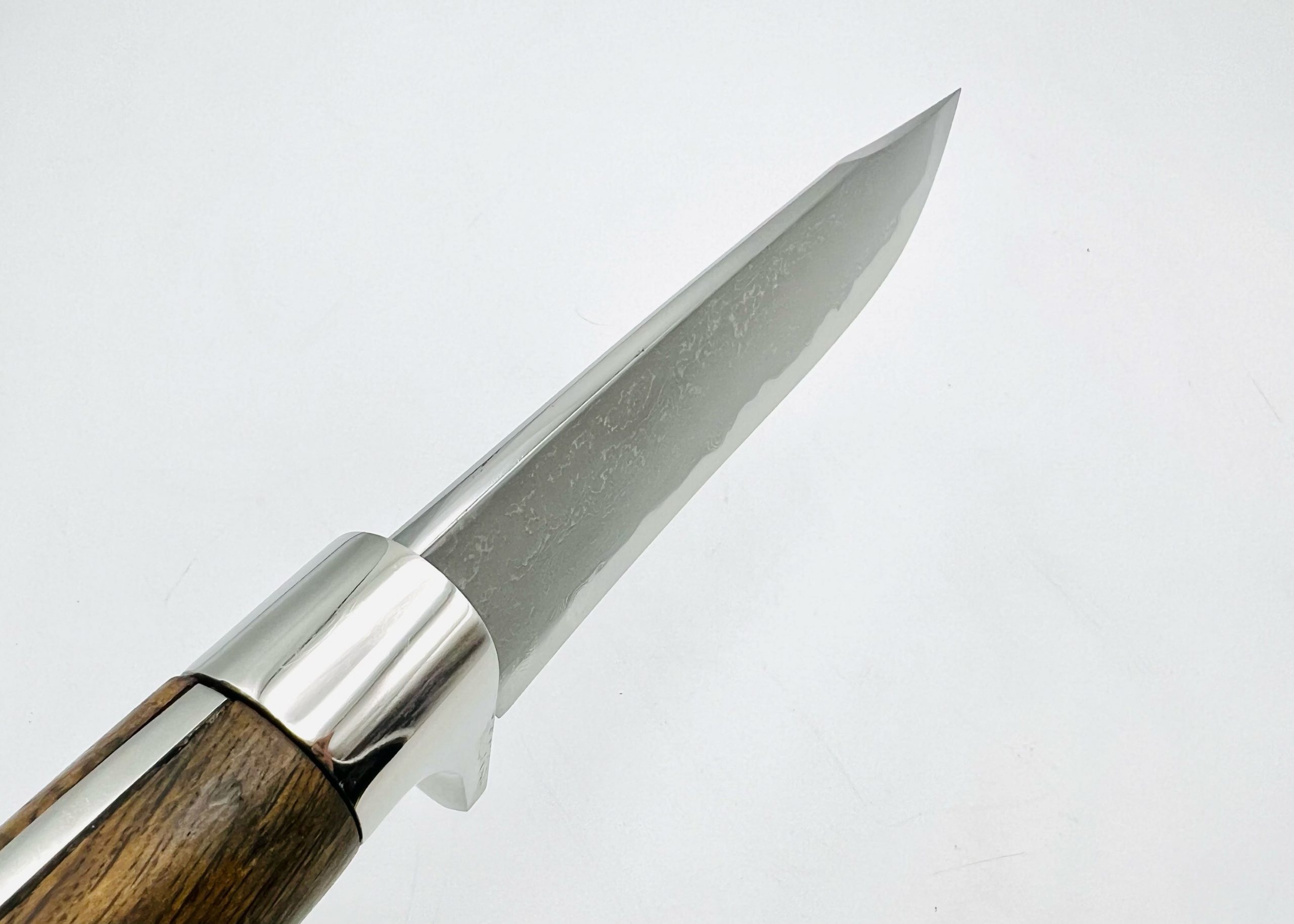 樫柄 ダマスカス(白一) 鉈6.5寸 ツートン型押しシース付 - 画像 (5)