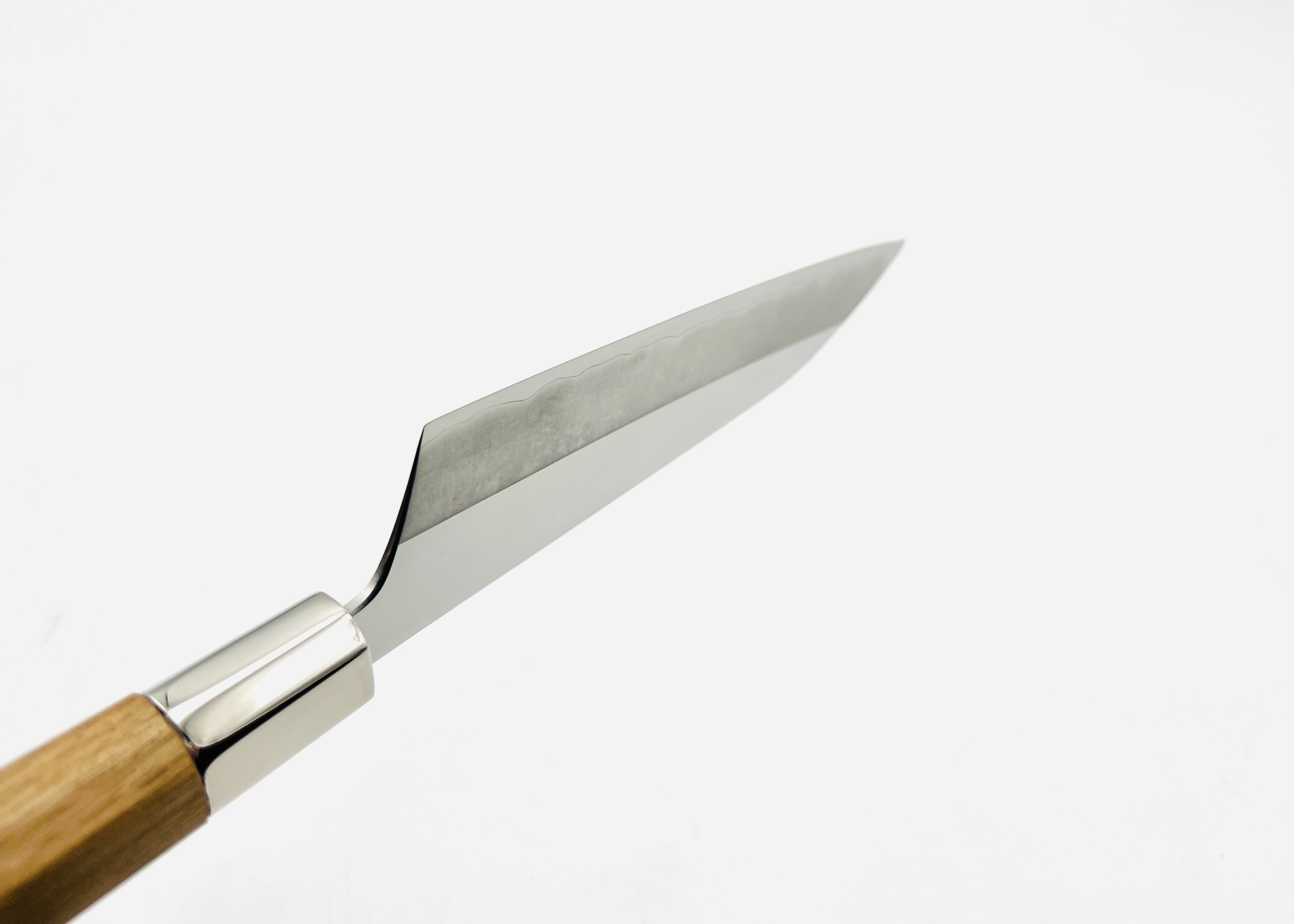 八角胡桃柄 銀三ステンレス ペティー5寸 和柄(桜) アウトレット品 - 画像 (5)