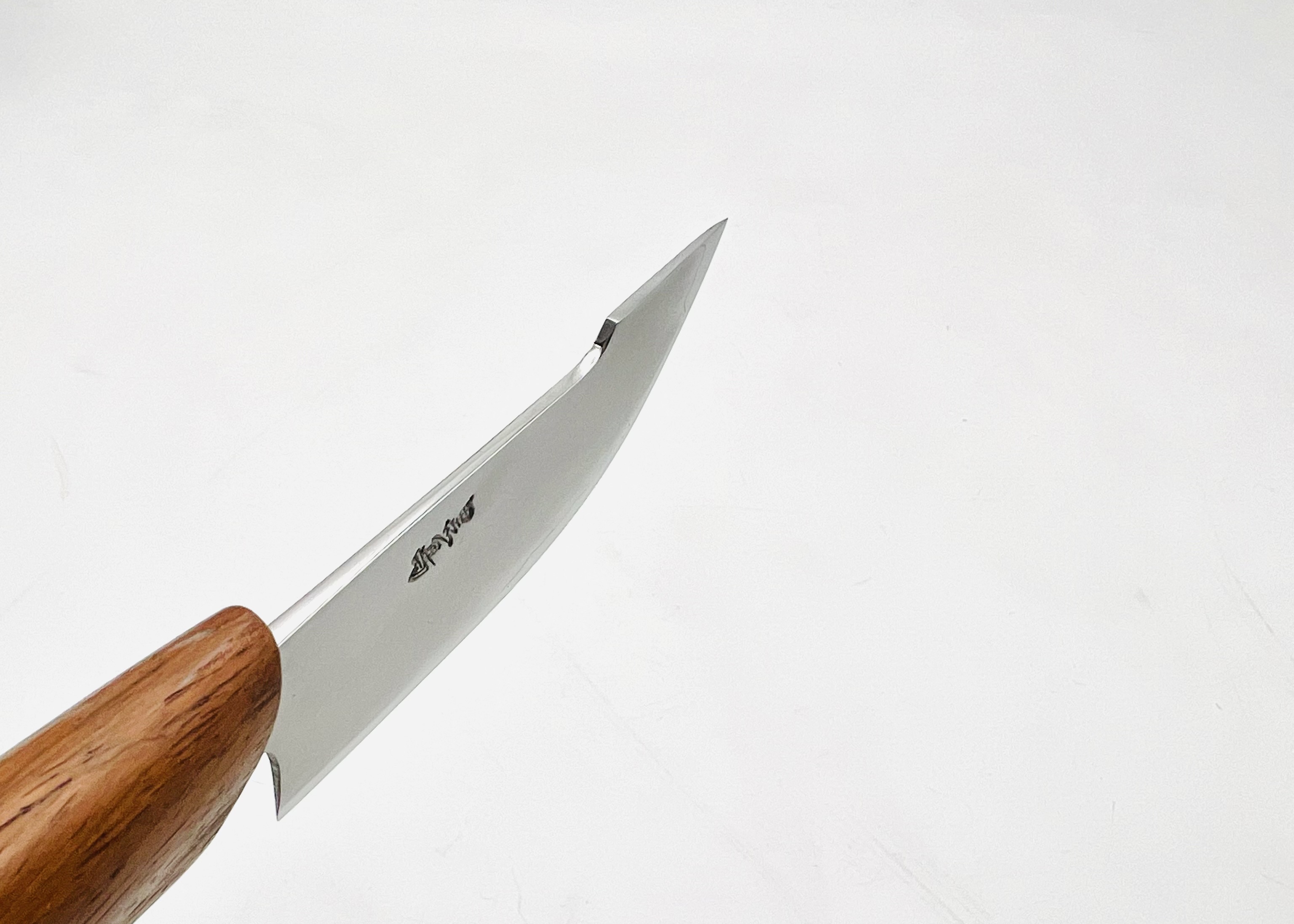 マホガニー柄 銀三ステンレス 皮剥ぎ包丁 シース付 - 画像 (3)