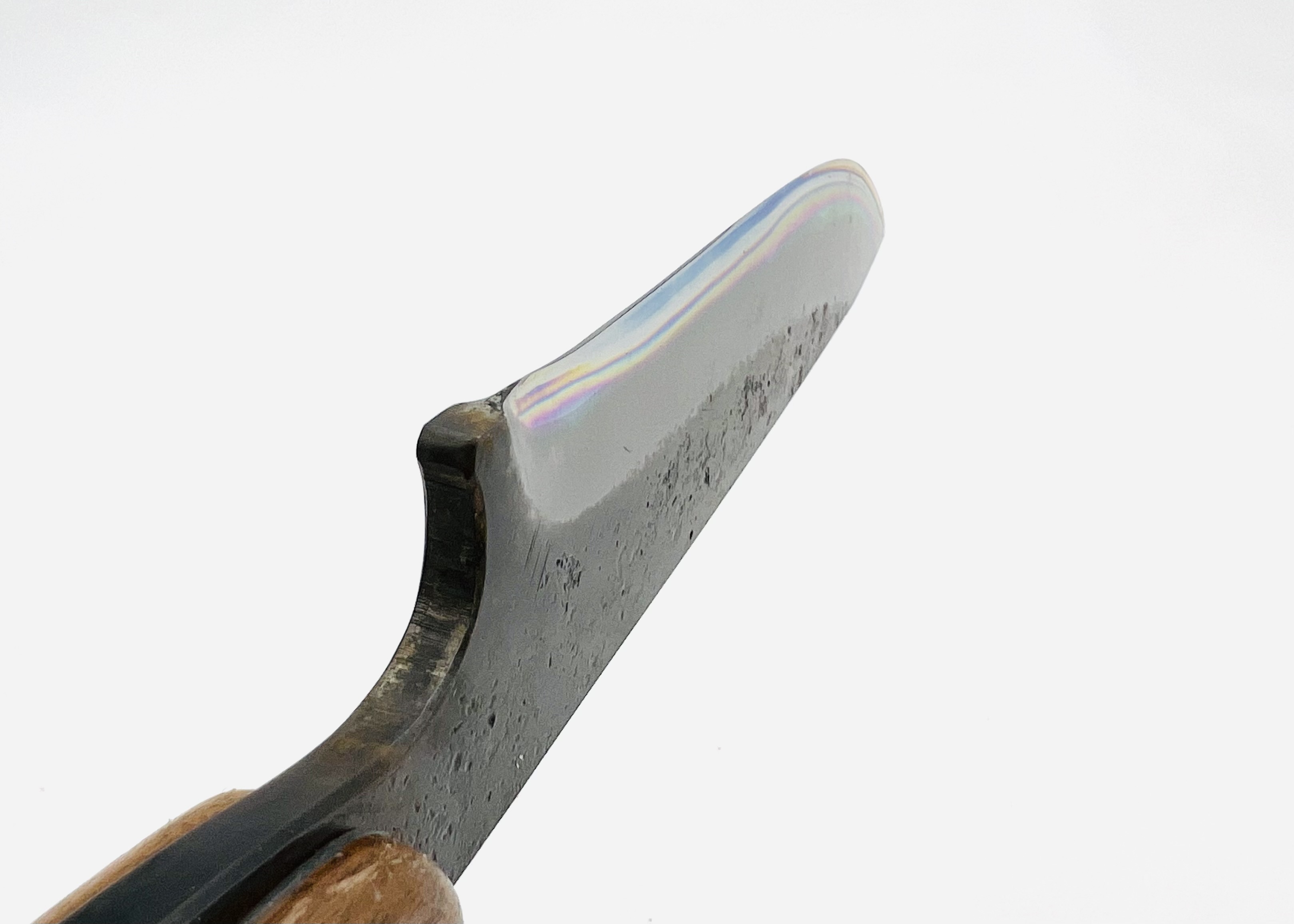 鉄・鋼(青二) 黒打ちアウトドアナイフ 胡桃柄リベット止め - 画像 (4)