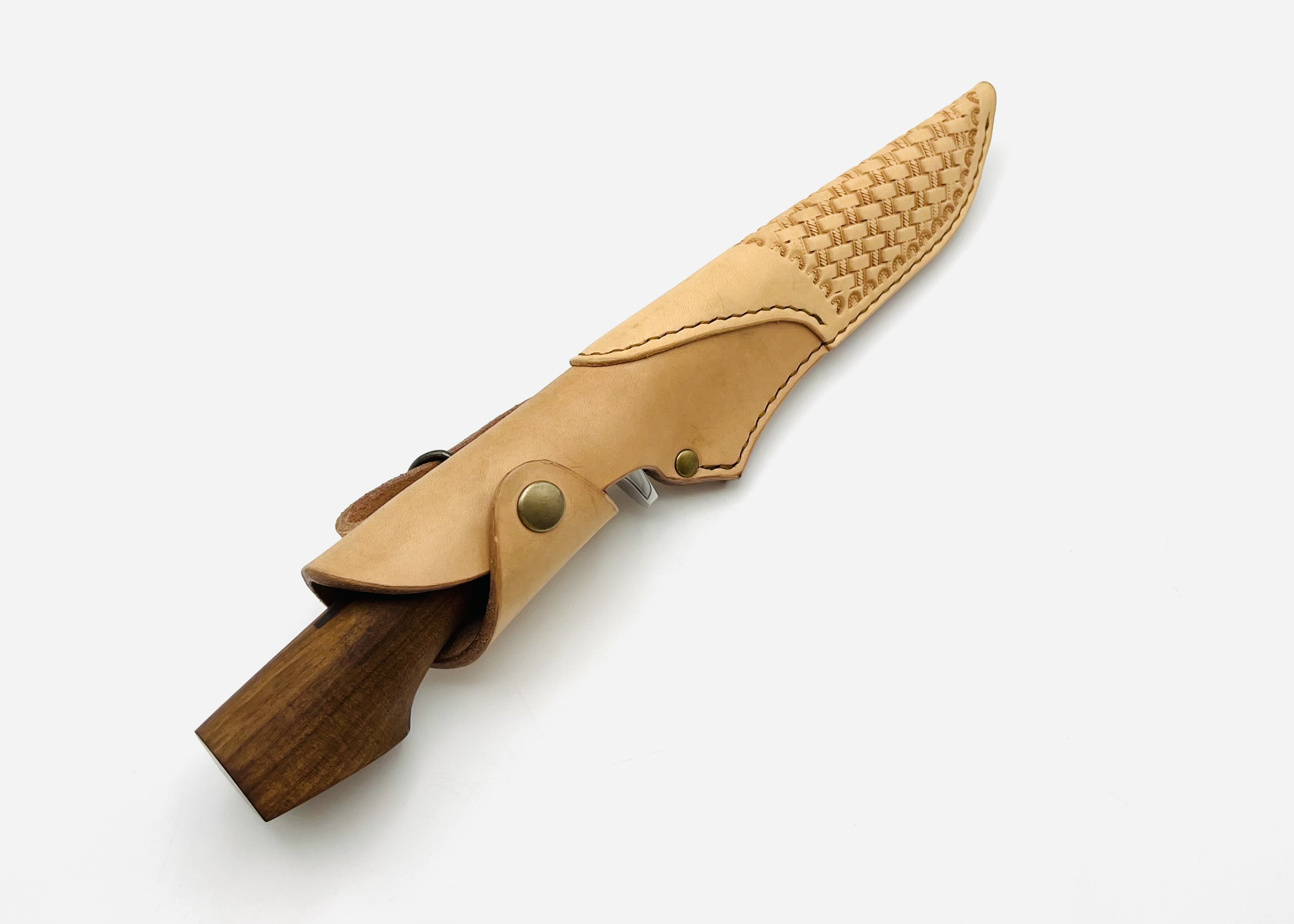 鉄・鋼(青二)槐柄 剣鉈 6.5寸 型押しシース付 - 画像 (6)