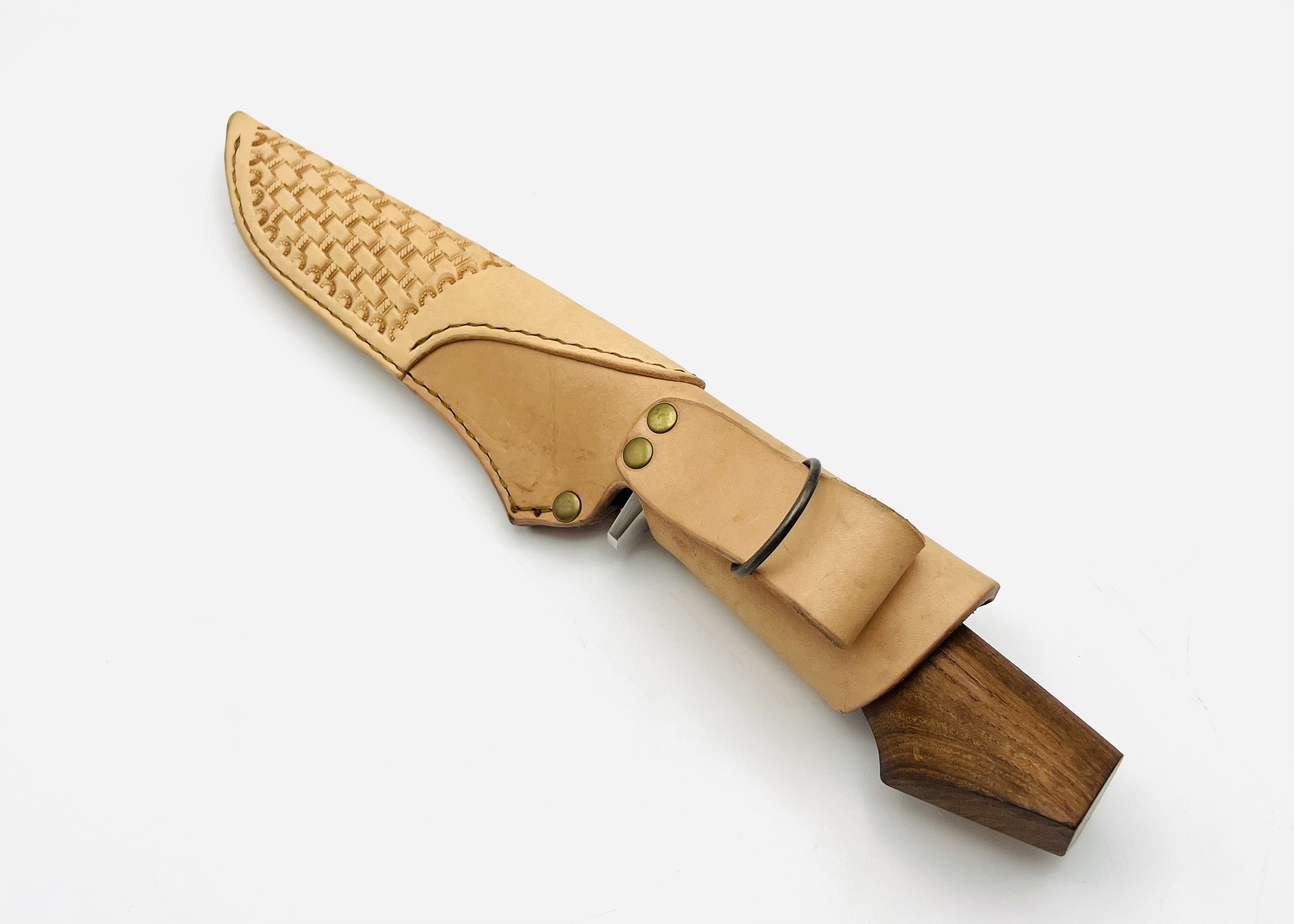 鉄・鋼(青二)槐柄 剣鉈 6.5寸 型押しシース付 - 画像 (7)