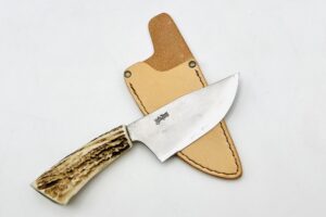 銀三ステンレス　鹿角柄皮剝ぎナイフ  シース付