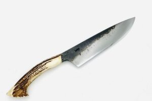 鉄・鋼（青二）　黒打鹿角柄ナイフ 6寸